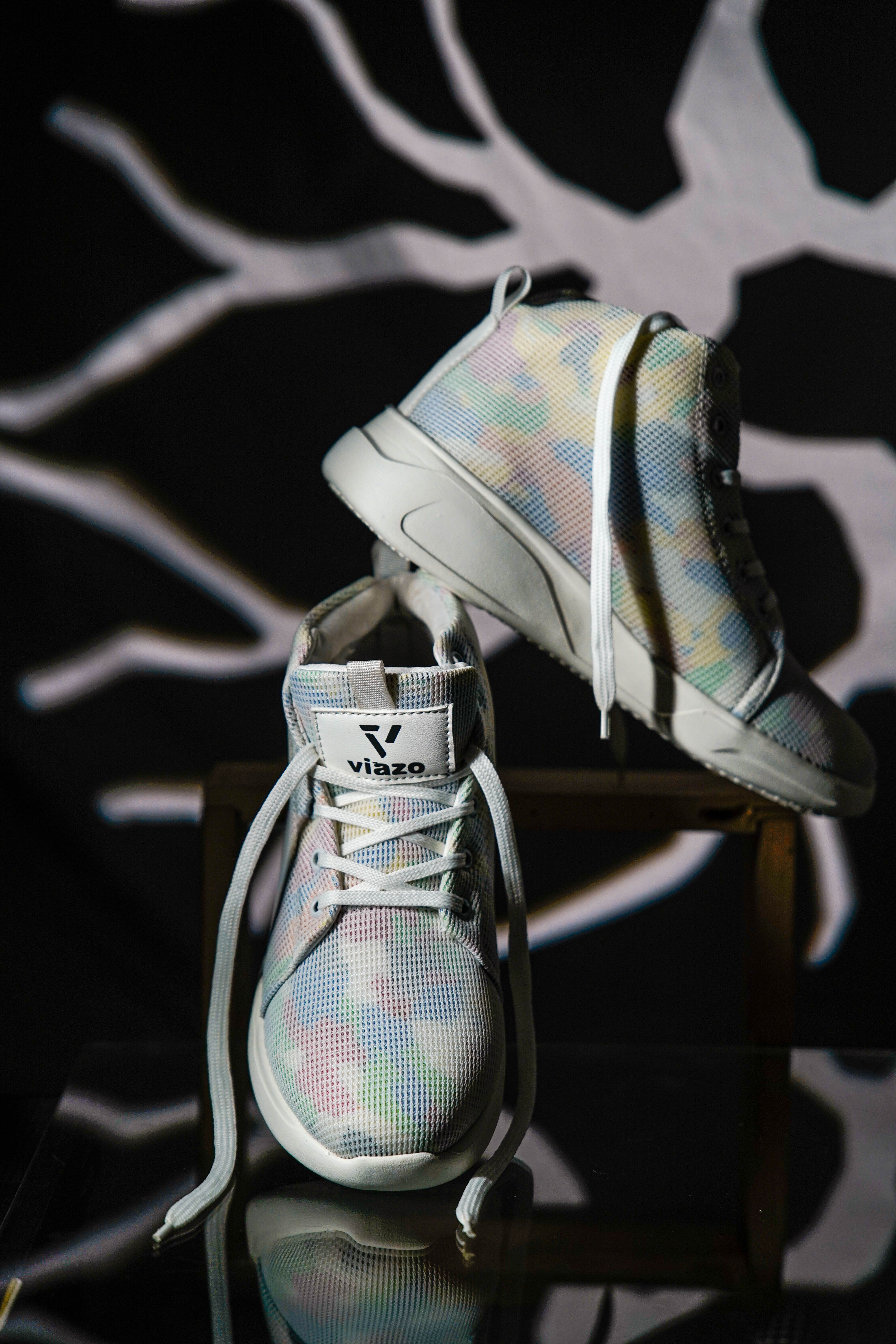 Shoe